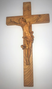 Krzyż na ścianę - Gips 38 x 21 cm