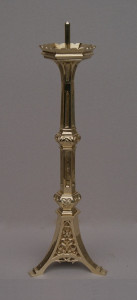 Świecznik ołtarzowy mosiężny, wysokość 49 cm
