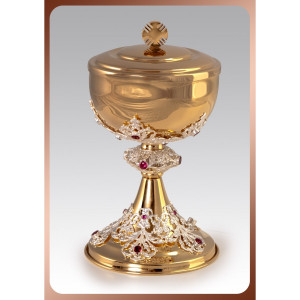 Puszka liturgiczna złocona z rubinami