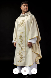 Ornat z motywem Świętej Rodziny złota nić.png