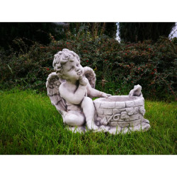 Figura Anioła z donicą z betonu architektonicznego, wysokość 32 cm