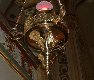 Lampka wieczna elektryczna  w stylu romańskim