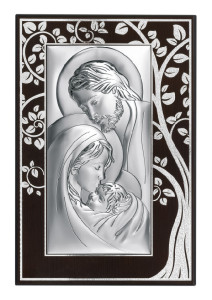 Obrazek srebrny z wizerunkiem Św. Rodziny na brązowym drewnie, z drzewem w tle - GRAWER GRATIS !