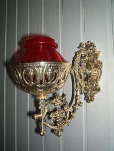 Lampka wieczna elektryczna barokowa, odlew mosiężny