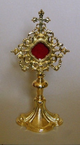Relikwiarz barokowy, do wyboru mosiądz, mosiądz srebrzony lub złocony, wysokość 25 cm
