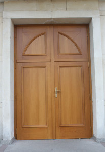 Drewniane drzwi zewnętrze oraz wewnętrzne
