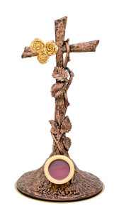 Relikwiarz na relikwie św. Rity, miedź patynowana, wysokość 30 cm