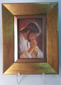 Obraz w złotej ramie z modlącym się Jezusem, 18 x 23 cm