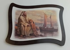Obraz na desce - Jezus siedzący nad jeziorem 18 x 23 cm