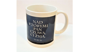 Kubek NAD KTÓRYMI PAN CZUWA, CI ŻYJĄ