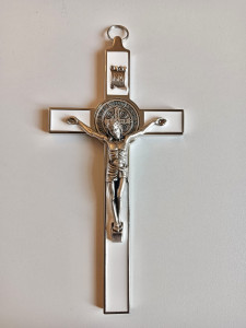 Krzyż - św. Benedykt, biały, 20 cm