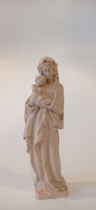Figura Matka Boska z dzieciątkiem , rzeźba drewniana, wysokość 20cm 