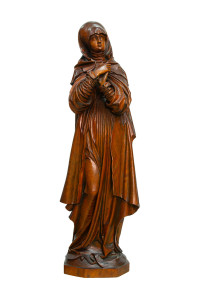 Madonna Bolesna, drewniana rzeźba bejcowana, wysokość 62 cm