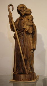 Rzeźba św. Józefa z Dzieciątkiem, orzech europejski, wysokość 100 cm