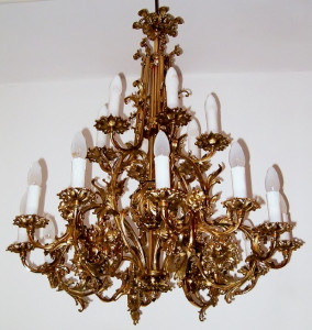 Żyrandol Barok, 24 płomienie (24 żarówki), średnica ok. 120 cm
