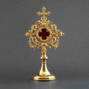  Relikwiarz z krzyżem, mosiężny, złocony, wysokość 33 cm
