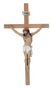 Chrystus na krzyżu drewnianym, rozmiar 60 cm x 33 cm