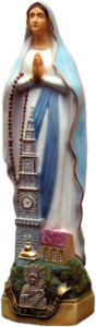 Figurka Matki Bożej, materiał żywiczny, wysokość 55 cm