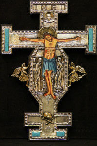 Krzyż wiszący, z wyborem koloru kamienia, wysokość 28 cm
